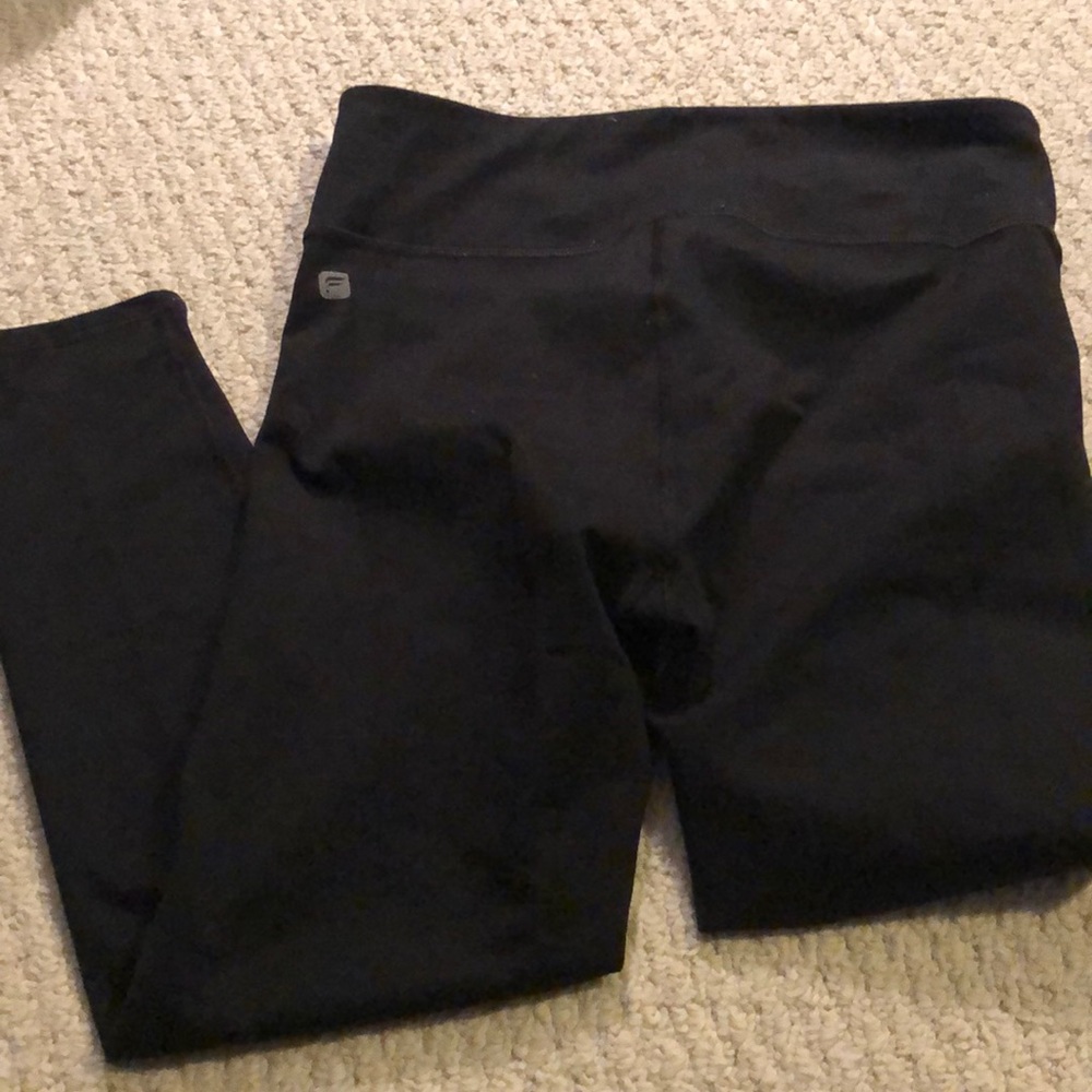Fabletics Black Crops
